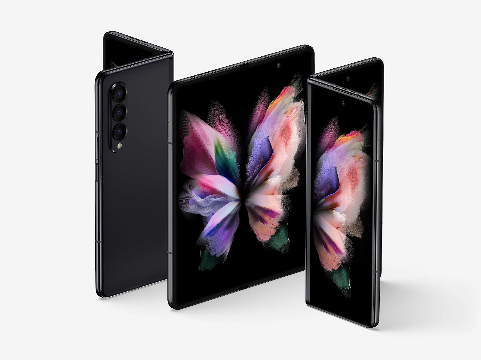 Samsung Galaxy Z-Fold 3 Mockups Realistic and Clay Devices